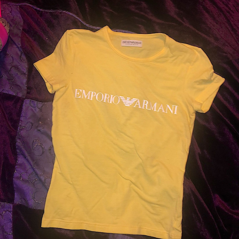 💛Yellow Emporio Armani Baby Tee💛